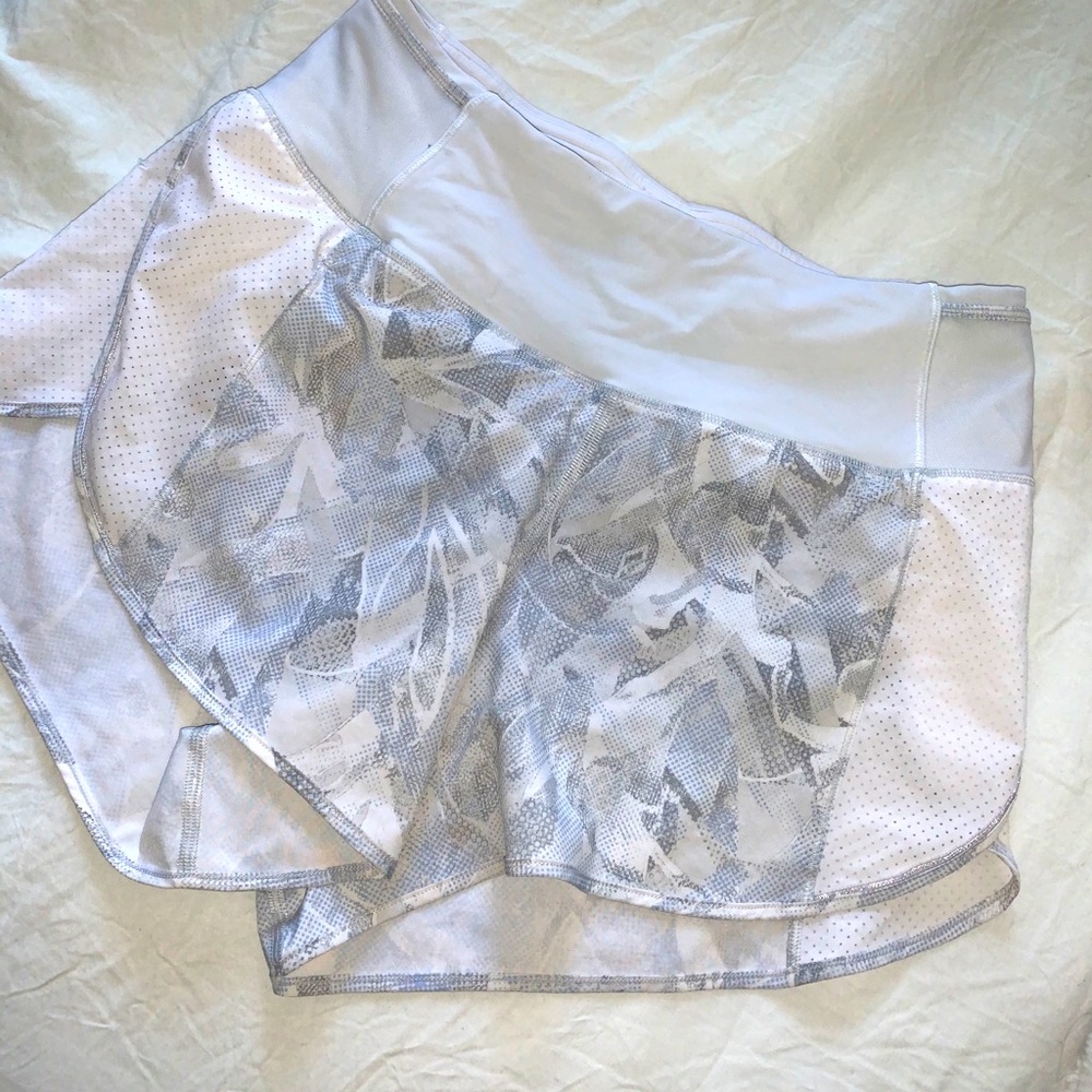 Lululemon speed up shorts